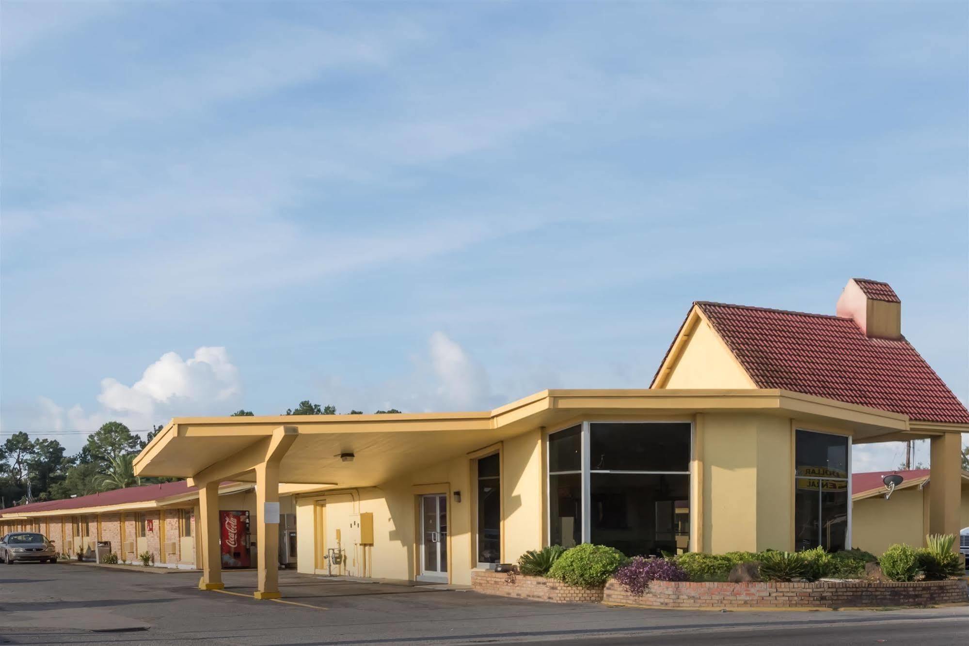 Oyo Hotel Lake Charles La I-10 Exterior photo